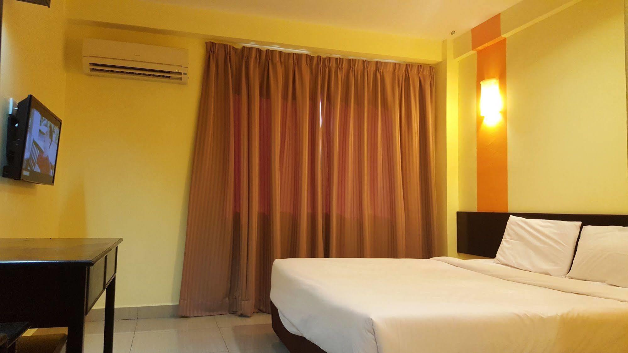 Sun Inns Hotel סיטיאוון מראה חיצוני תמונה